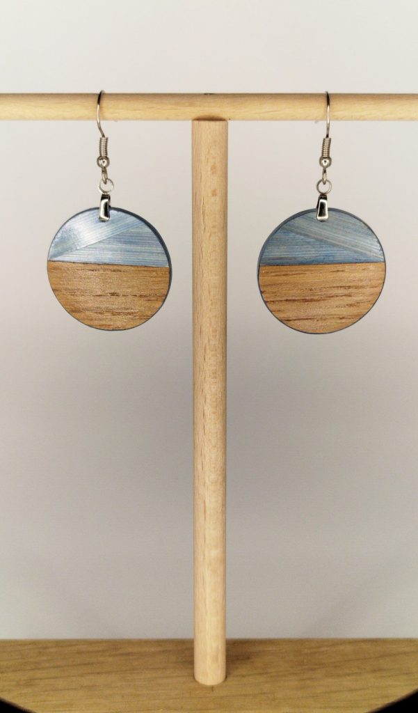 Boucles d'oreilles en bois artisanales Sirocco, rond bois naturel, création sur mesure Retro Nova